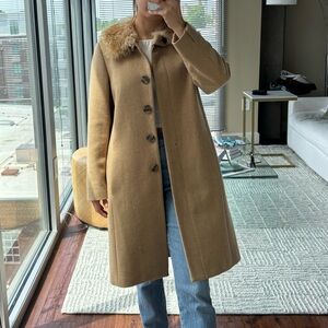 Banana Republic Elegant Tan Wool Coat with Fur Collar